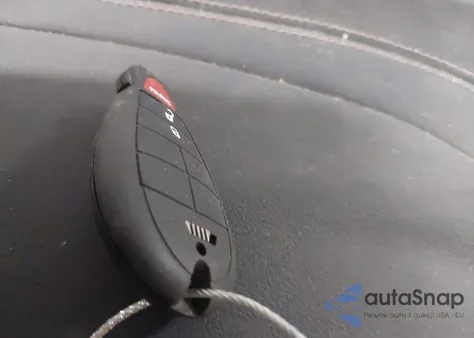 2011 Jeep Grand Cherokee Overland z USA, uszkodzony, nr VIN 1J4RR6GT9BC604416